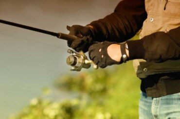 Best waterproof fishing gloves
